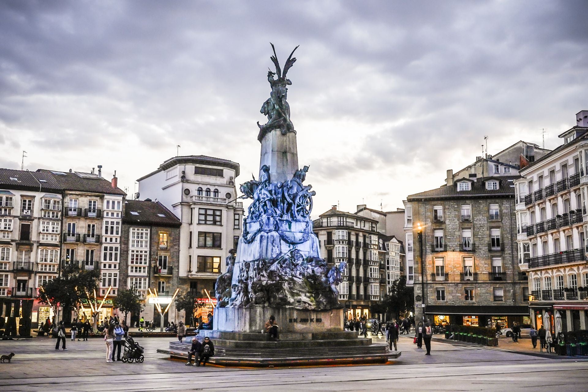 El Monumento a la Batalla de Vitoria ingresó el pasado año en la lista roja de patrimonio en peligro.