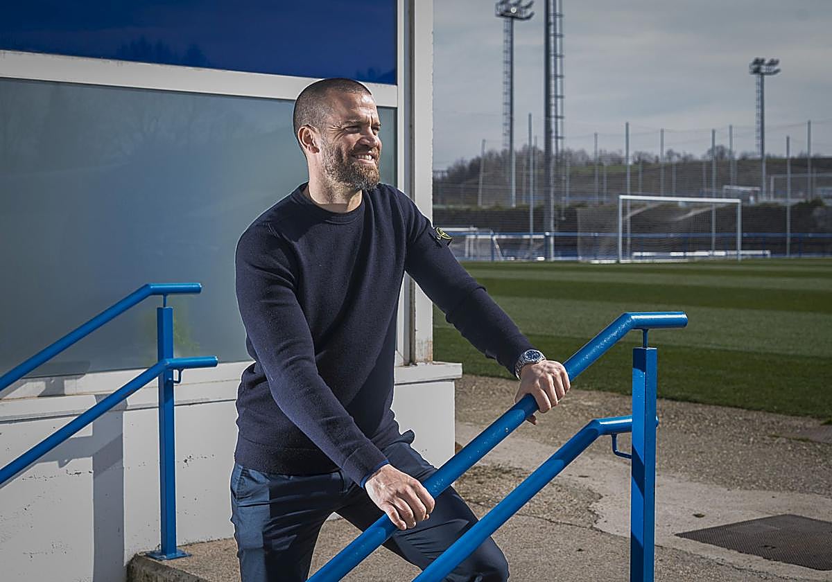 Laguardia posa en Ibaia.