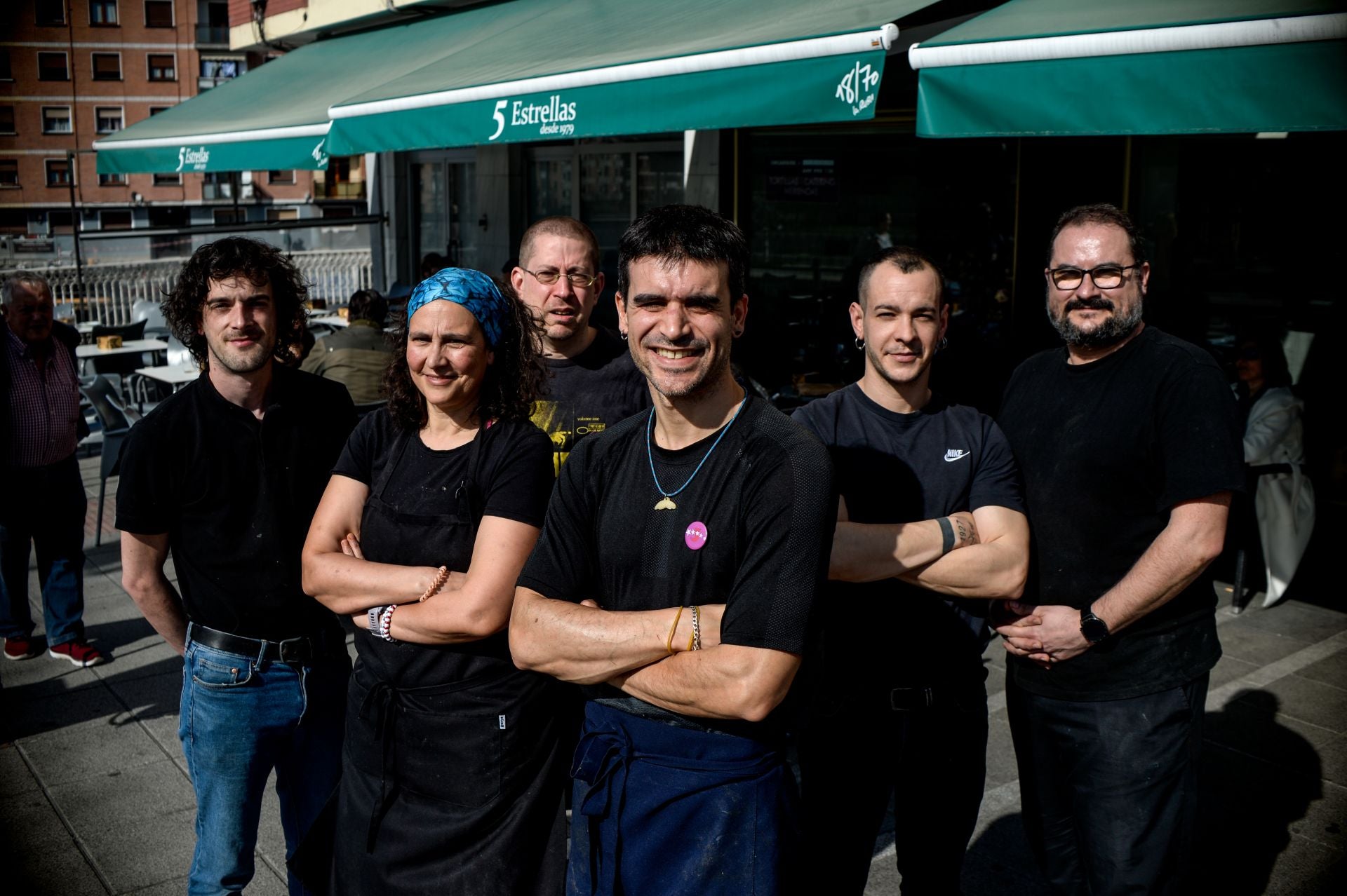 Jonatan Ríos, Natalia Campina, Íñigo Valderrama, Egoitz López, José Antonio Garrido y Garikoitz Allende. Faltan Lorena Platero, Itziar Sánchez, Elvira López y María Dranceanu.