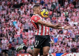 Maroan estrenó su cuenta goleadora con un gol de nueve puro.