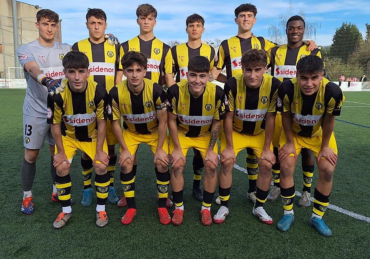 El Basconia venció en el derbi comarcal al Padura por 1-2 y continúa segundo en la tabla.