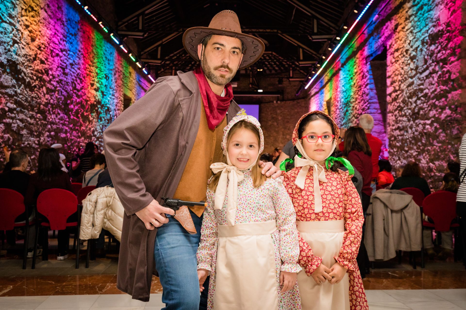 Presentación de las comparsas del Carnaval 2025 en Vitoria