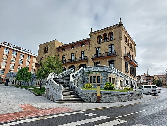 Un absentismo del 16%, una media de 118 empleados al día, dificulta la gestión del Ayuntamiento de Getxo