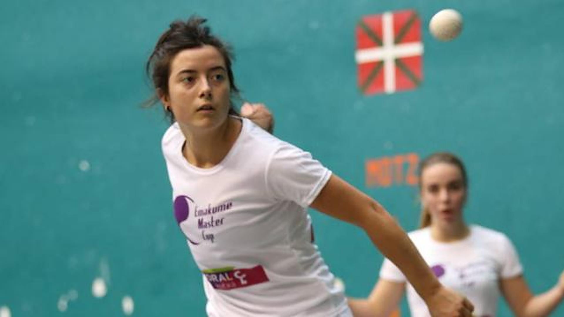 Tragic Loss: Navarra’s Naroa Elizalde, Promising Pelotari, Dies at 27