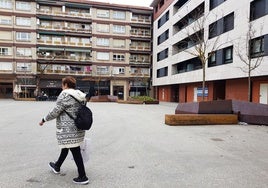 El acceso a Ezka y la plaza Alberto Acero en Llodio se regulará de forma provisional