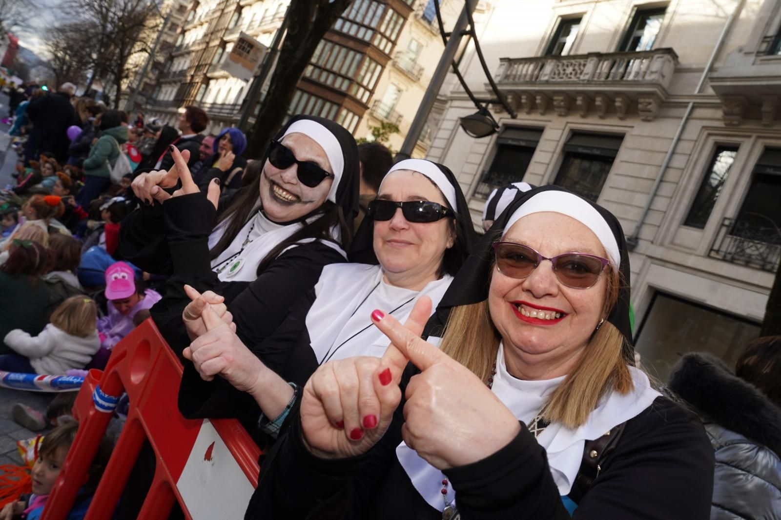 Bilbao se disfraza del mundo entero
