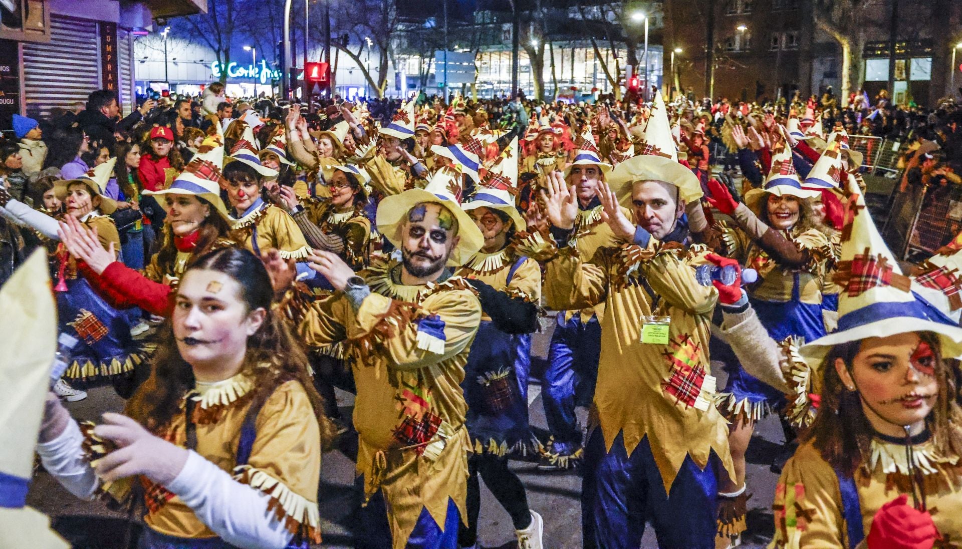 Las imágenes del desfile del Carnaval de Vitoria