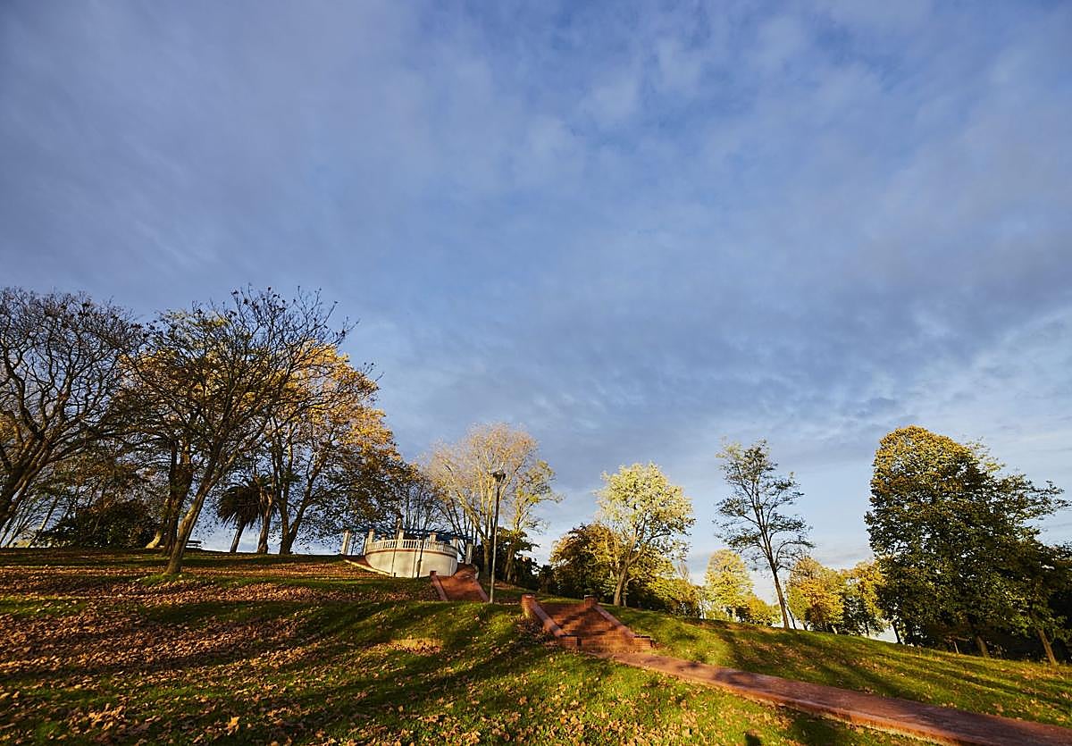 El parque Pinosolo es uno de los lugares que recorrerán los participantes de las rutas en Leioa.