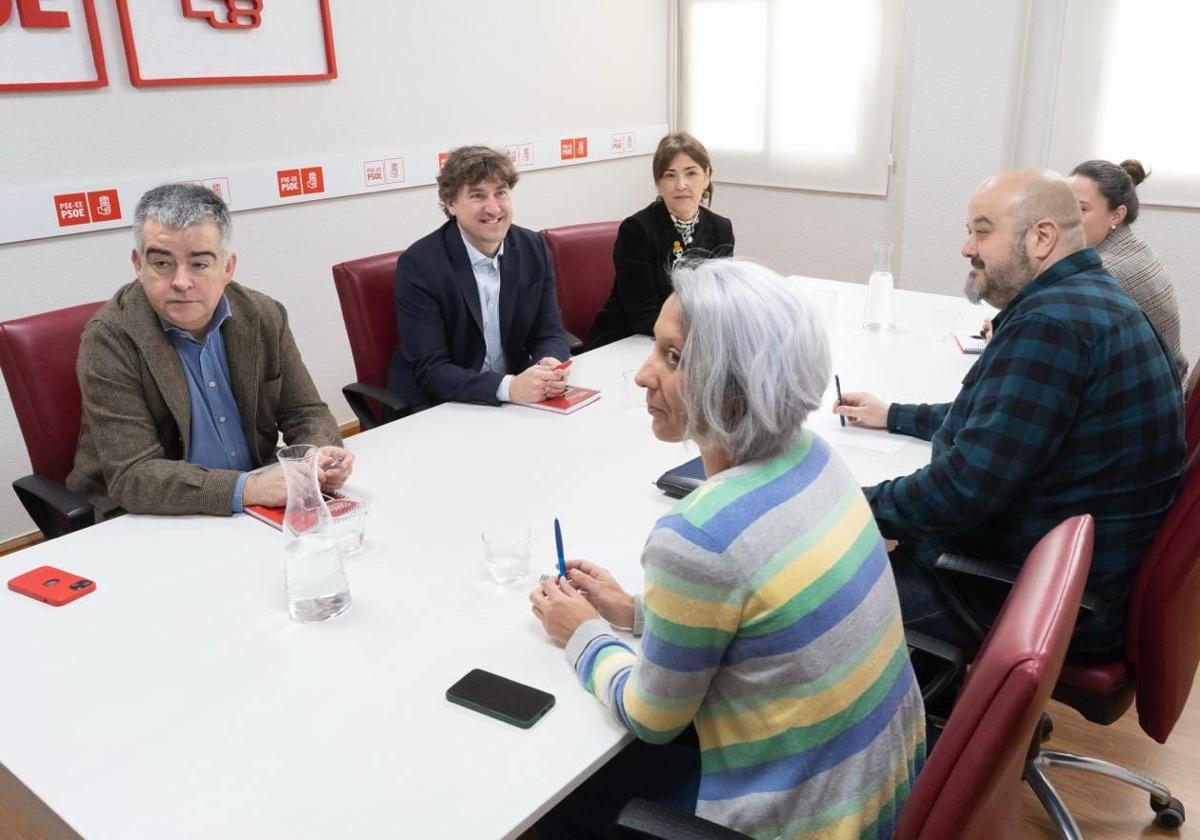 Bildu y PP dan un portazo al intento del PNV para salvar 'in extremis' la reforma fiscal
