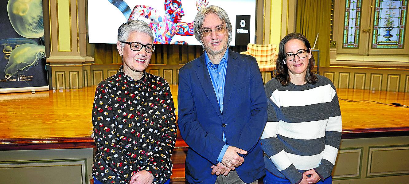 Uxune Martínez, Iñigo de Miguel Beriain y Ziortza Guezuraga.