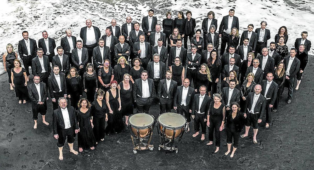 La Orquesta Sinfónica de Tenerife, en la playa salvaje de Benijo, en el parque rural de Anaga.
