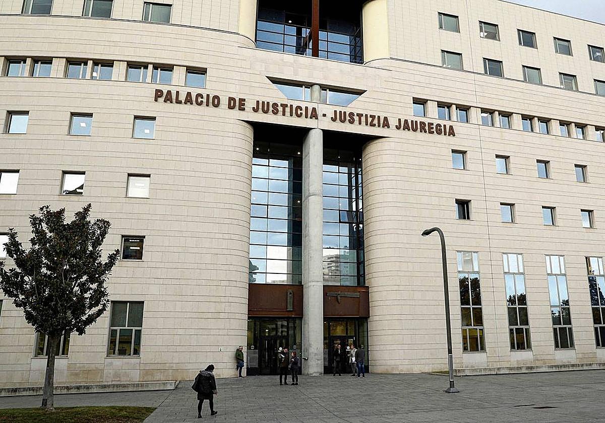 Rebajan la condena de un violador porque la víctima, de 13 años, parecía mayor