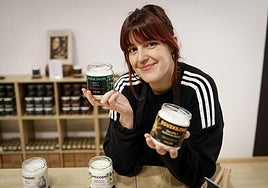 Irene, de ganar un Goya a hacer velas y vendarlas en su nueva tienda de Bilbao La Vieja