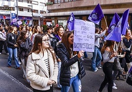 Las estudiantes han adelantado las protestas y han tomado las calles este viernes.
