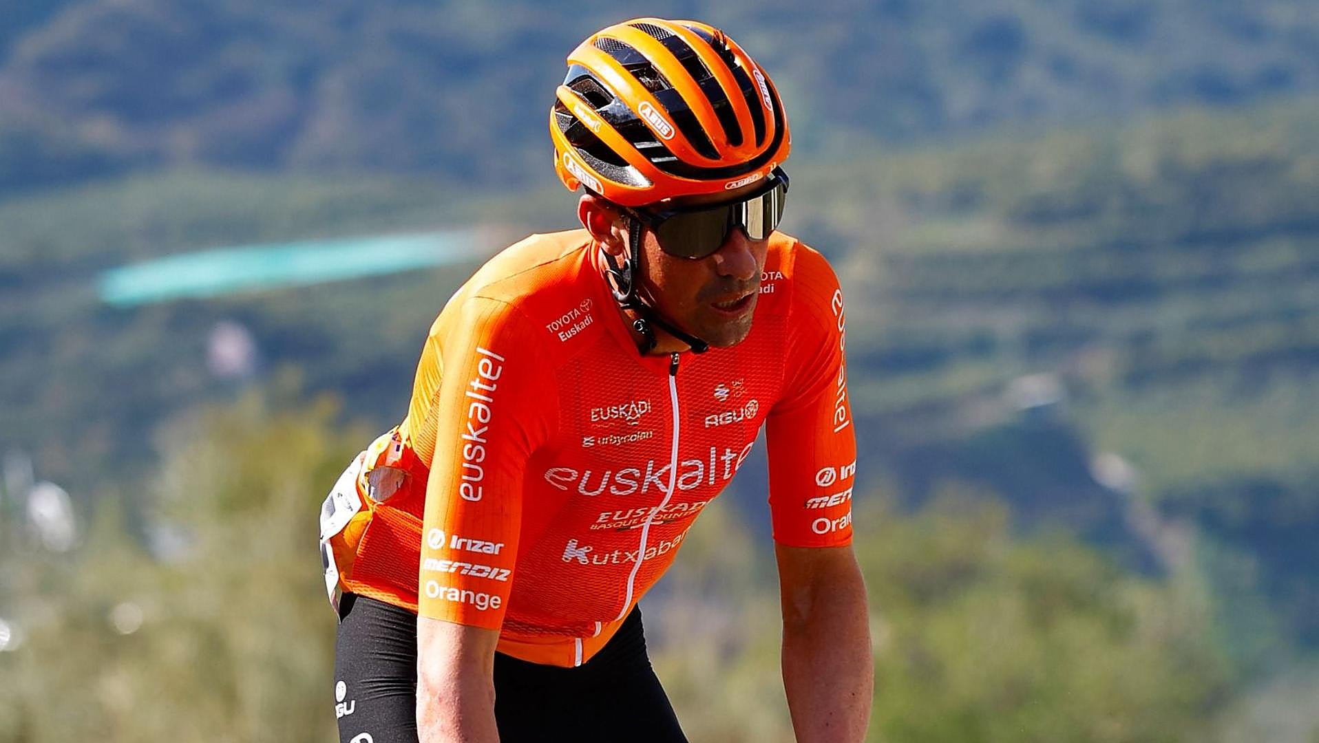 Vitorian Victor Announces Cycling Retirement: Choosing His Own Time to Withdraw