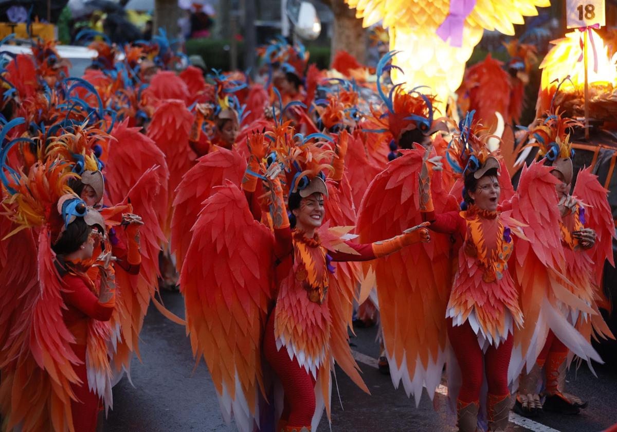 Santurtzi pone color al Carnaval