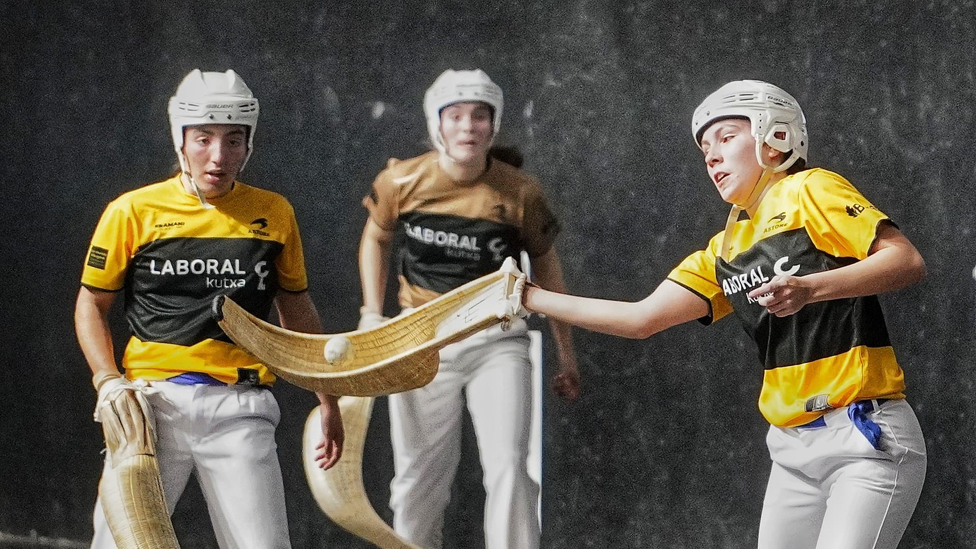 Steady Pulse: Mastering Content Writing Without Virtual Assistant Traits