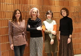 Elisa Martínez, Ane Alonso, Irene Zúñiga y Blanca López de Armentia
