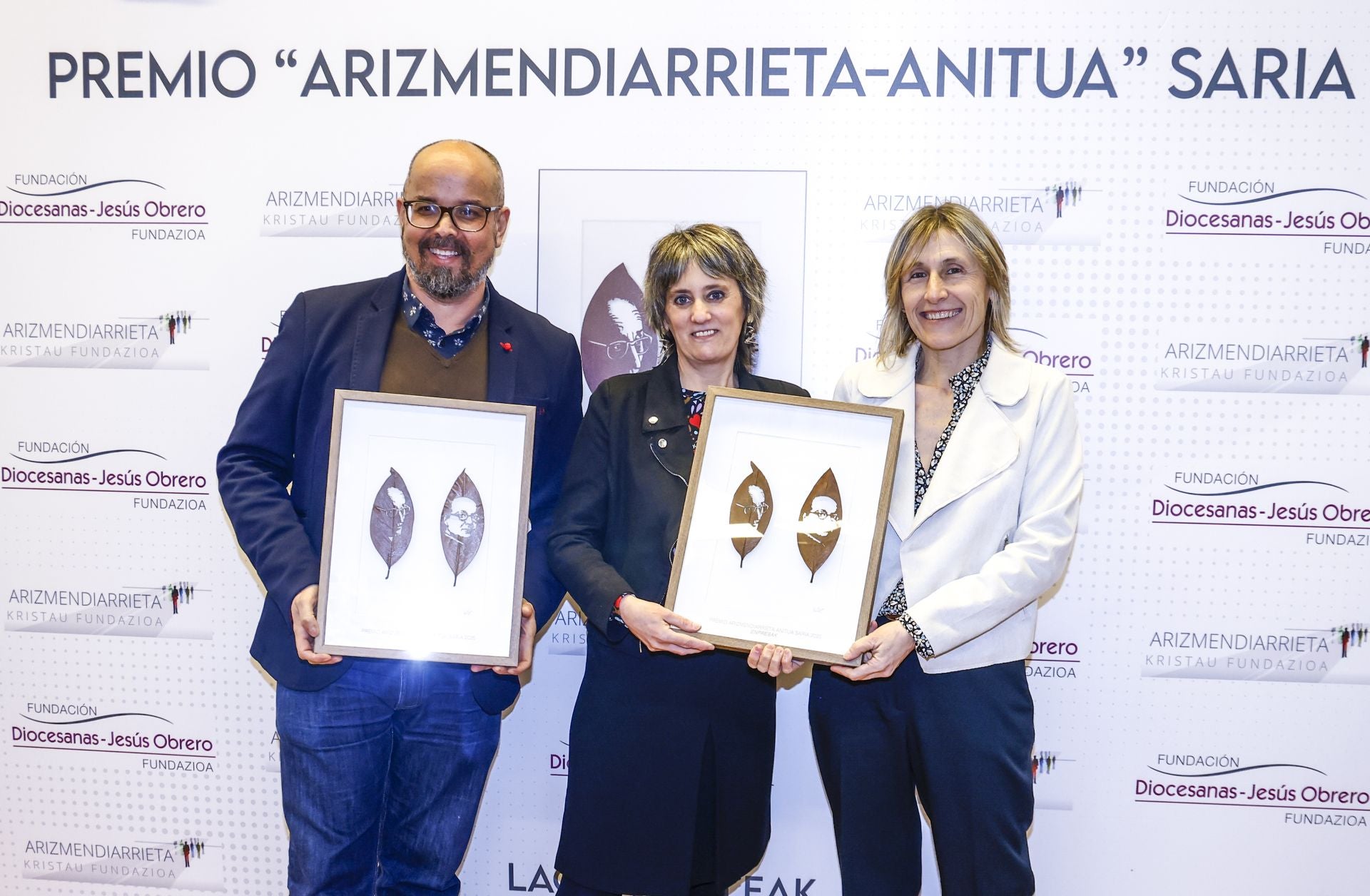 Tributo al trabajo cooperativo
