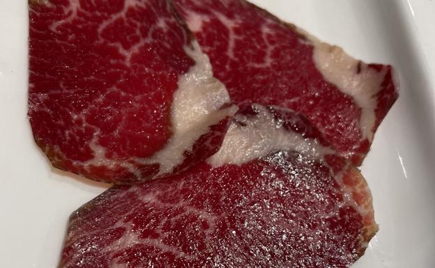 Lonchas de Coppa de Joselito.