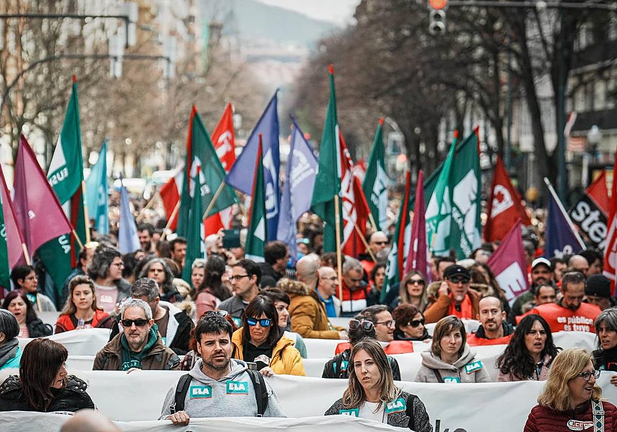 Manifestación de sindicatos en Bilbao.