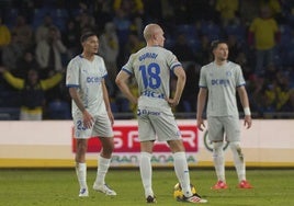 Guridi, Benavídez y Garcés, tras el gol del empate en Las Palmas.