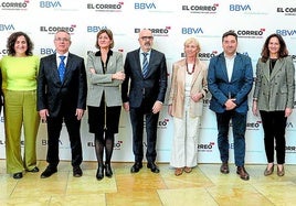 Mirari Ayerbe, Olga Martín, Oscar Villasante, Marta Alonso, José Miguel Santamaría, Carolina Pérez de Toledo, Josu Bilbao, Elena López, José Antonio Magaña y Asier Aranbarri.