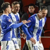 Kike García se duele después de marcar el gol del empate del Alavés ante el Mallorca en Son Moix.