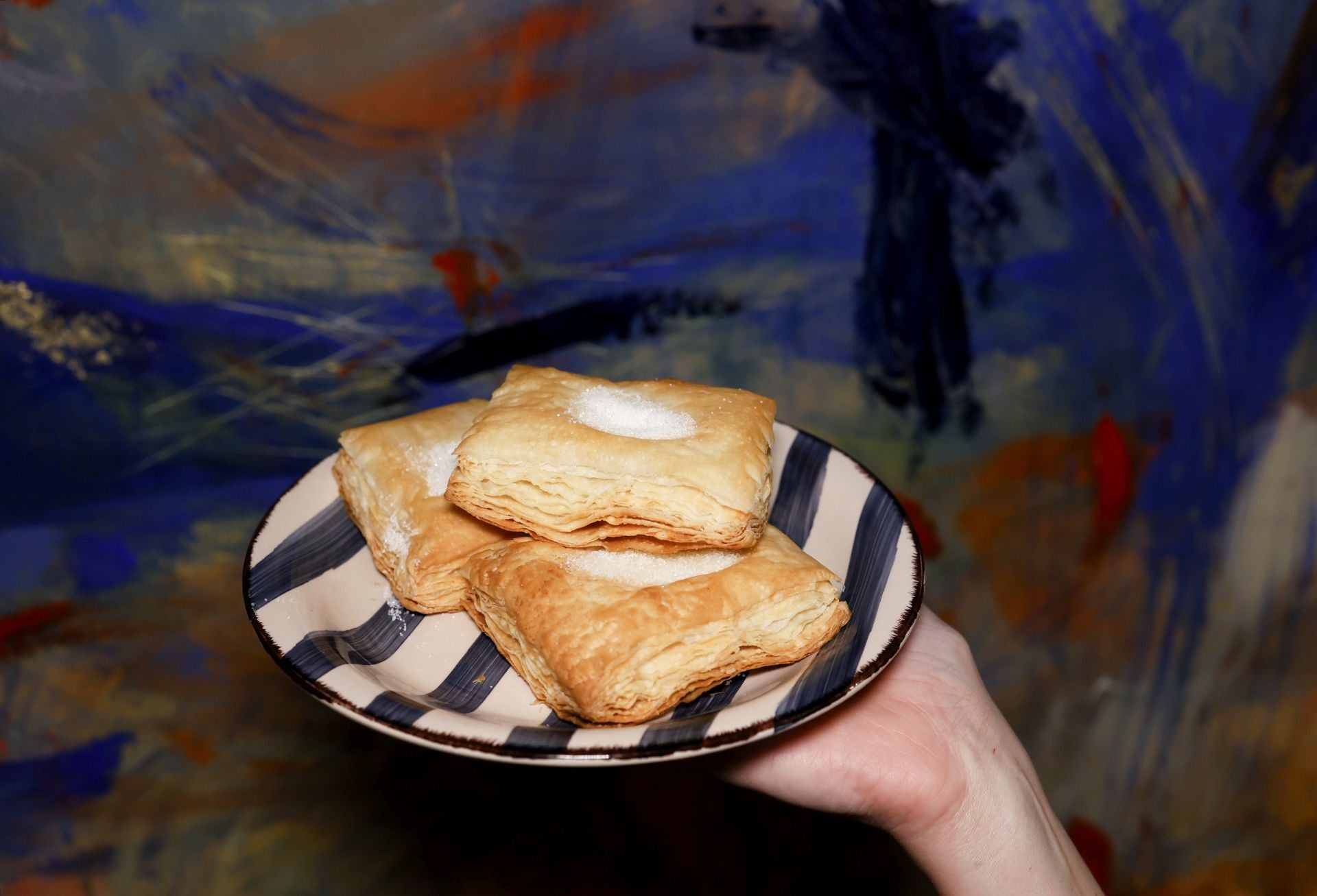 De Argentina al centro de Bilbao: una madre y su hija abren una pastelería artesanal con lo mejor de ambos mundos