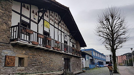Areta diseña un DNI popular para celebrar el día del barrio el 5 de abril