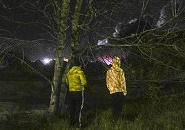 Los vídeos del violento incendio en una planta de reciclaje de Vitoria