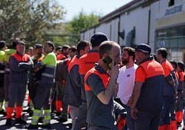 Los trabajadores de Bridgestone califican el despido de 335 empleados en Basauri de «aberrante e injustificada»
