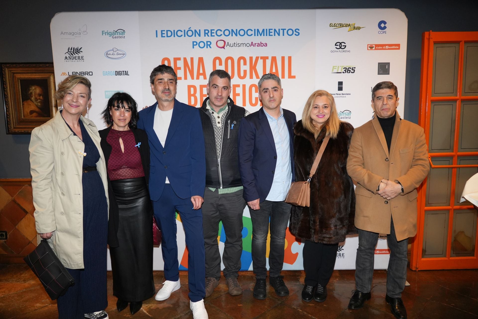 Ainhoa Cabrera, Marian Álvarez, Iñaki Yuste, Roberto Ibáñez, Aitor Yuste, Esther de la Fuente y Luis Mateos.