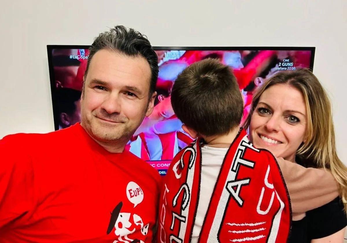 Iñaki López, acérrimo hincha del Athletic, confiesa que su hijo es del Real Madrid: «Yo le perdono, no sabe de fútbol»