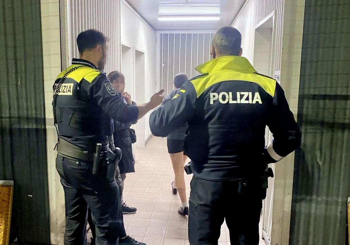 La banda que saquea los vestuarios de Vitoria reaparece en el colegio San Viator