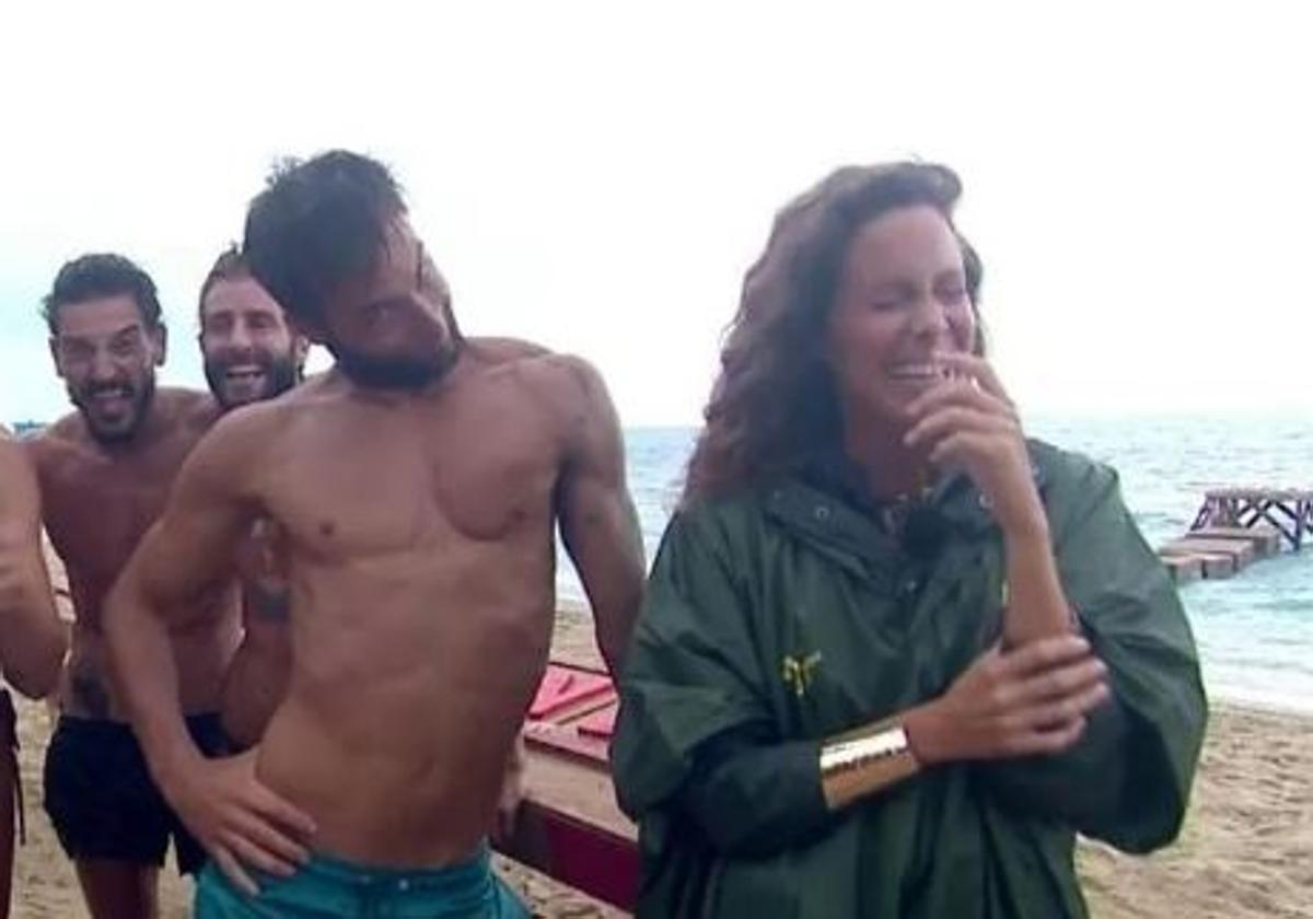 Montoya la vuelve a liar en 'Supervivientes' y encuentra una nueva 'víctima' en su juego