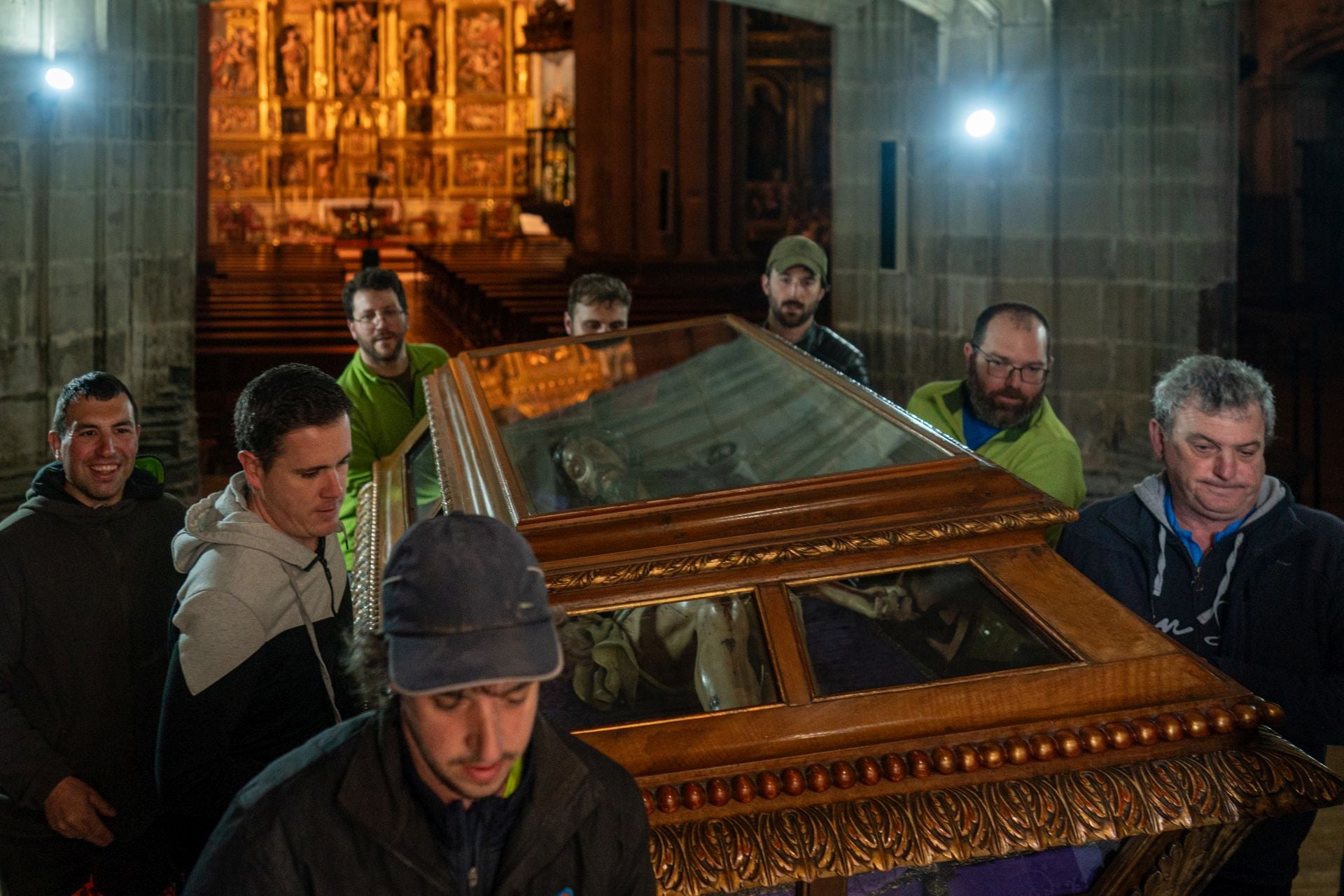 Del Cristo descendido a los Judas en llamas