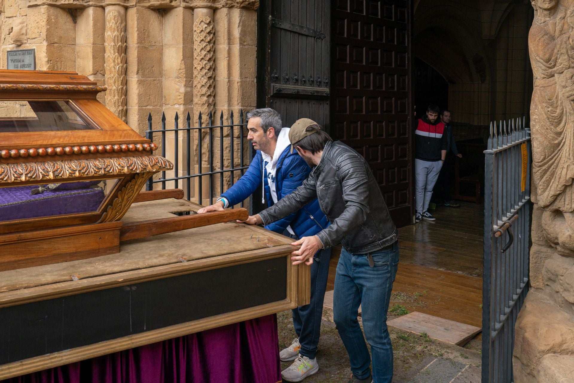 Del Cristo descendido a los Judas en llamas