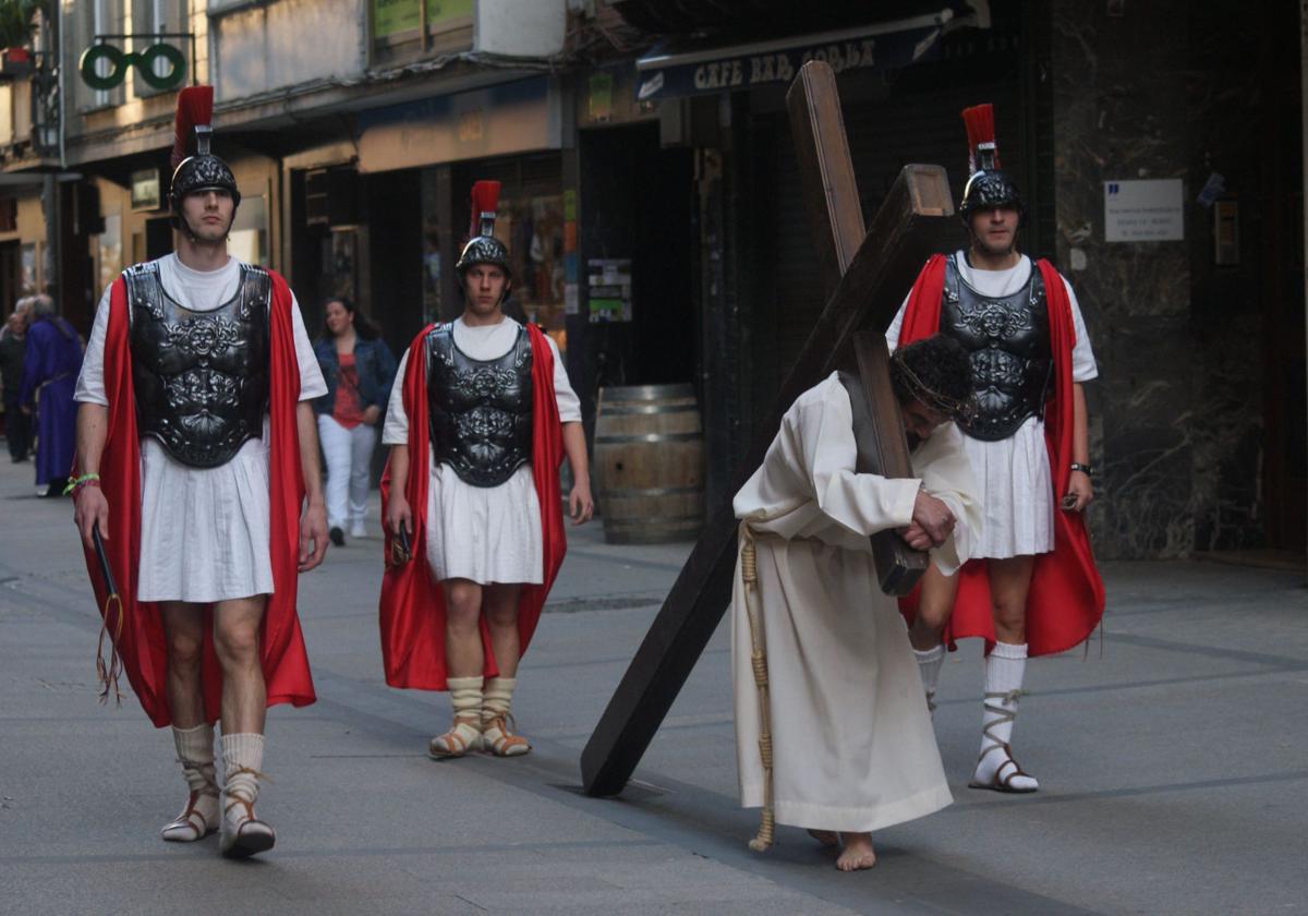 Álava vive la Pasión con decenas de actos, desde la Cena hasta el Entierro