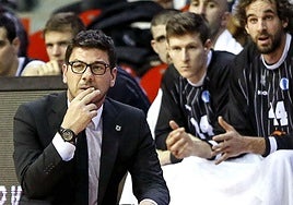 Katsikaris, cuando entrenaba a los hombres de negro.