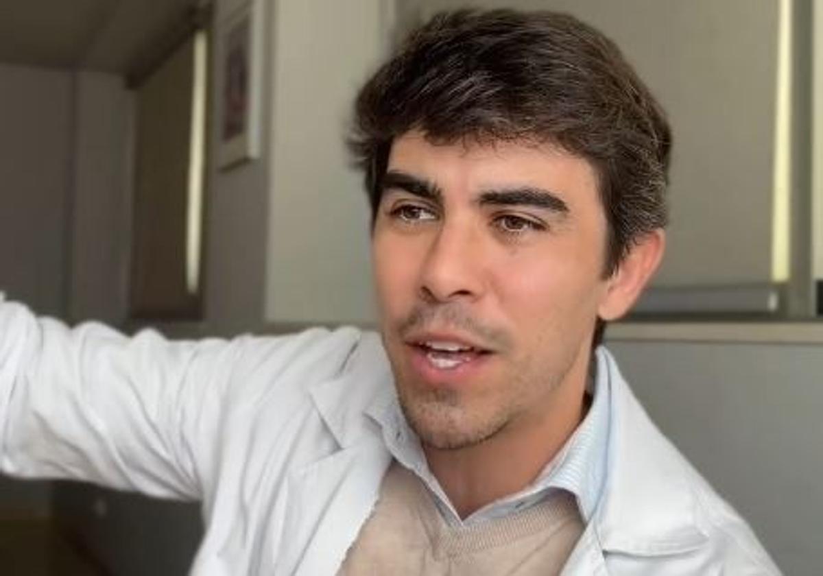 El consejo del psiquiatra Alejandro Martínez Rico para ser más feliz: «Solo hay que dedicar 5 minutos a la semana»