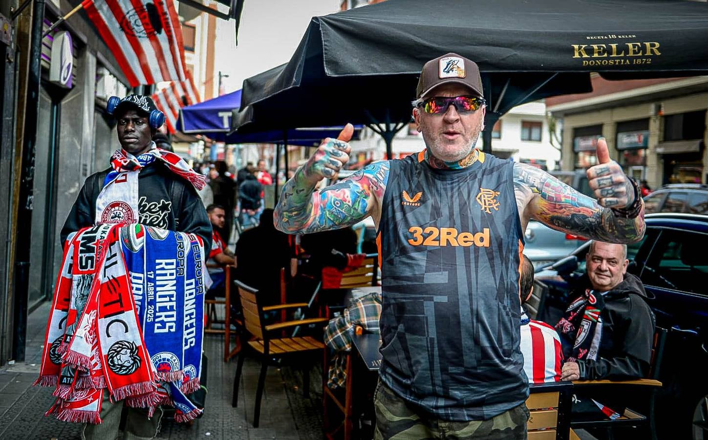 Así vivieron las aficiones del Athletic y el Rangers las horas previas al partido de San Mamés