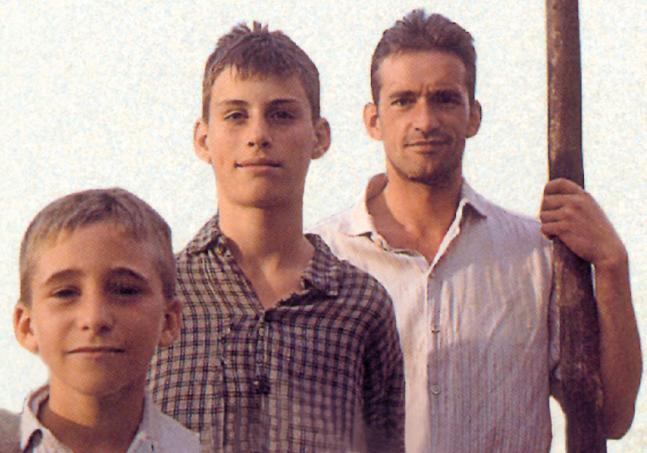 'Tasio' (1984) marcó su carrera. En la foto, con los dos actores que interpretaban el personaje a otra edad.