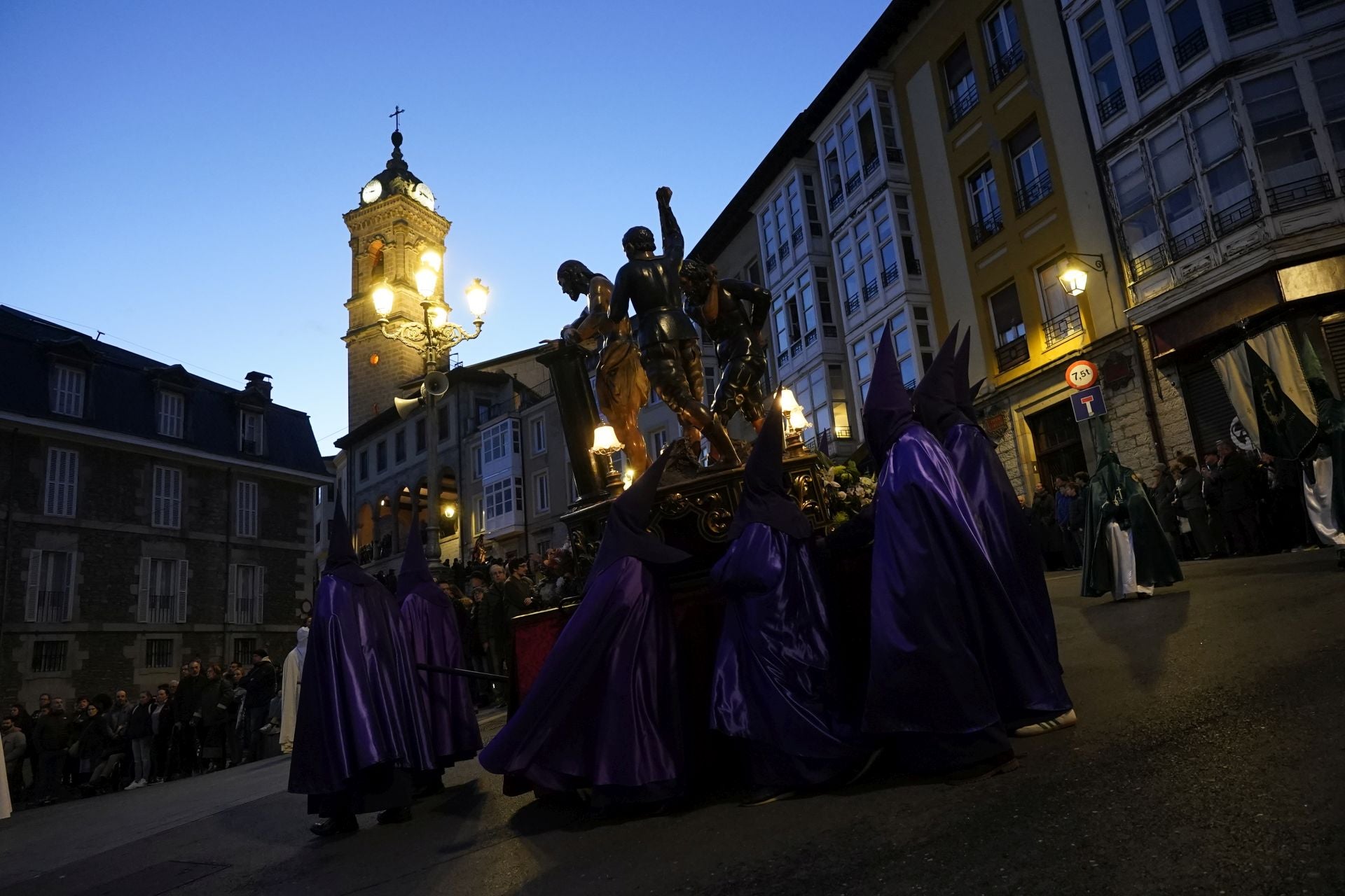 La Procesión del Santo Entierro en imágenes