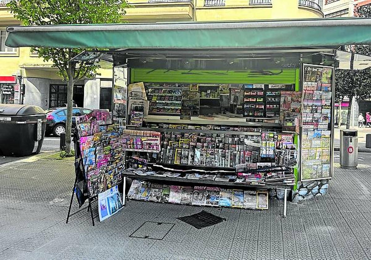 Ana y el kiosco del Ensanche