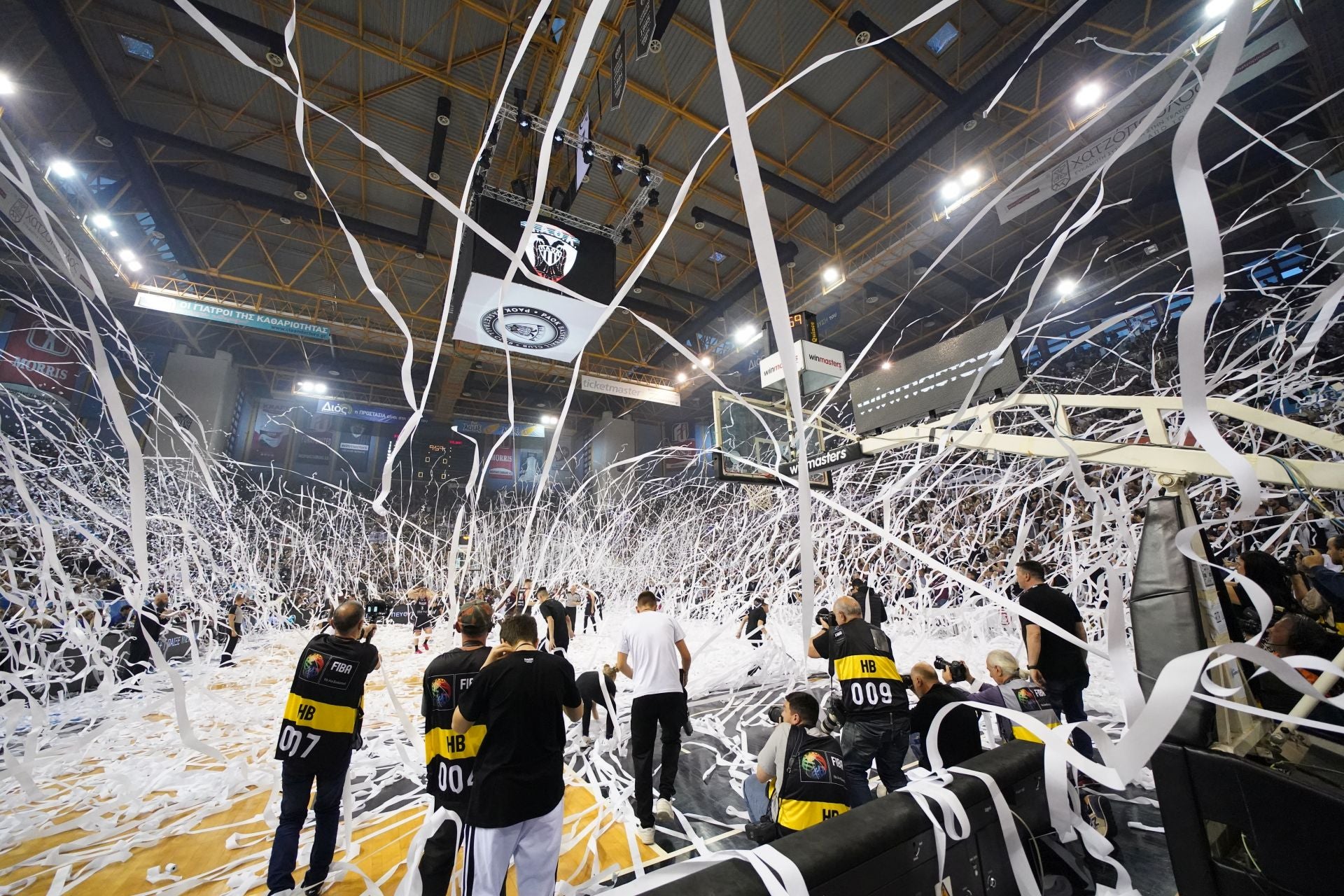 En imágenes la final de la Europe Cup, PAOK-Bilbao Basket