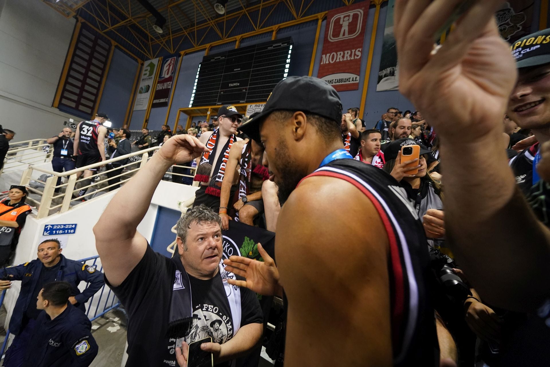 En imágenes la final de la Europe Cup, PAOK-Bilbao Basket