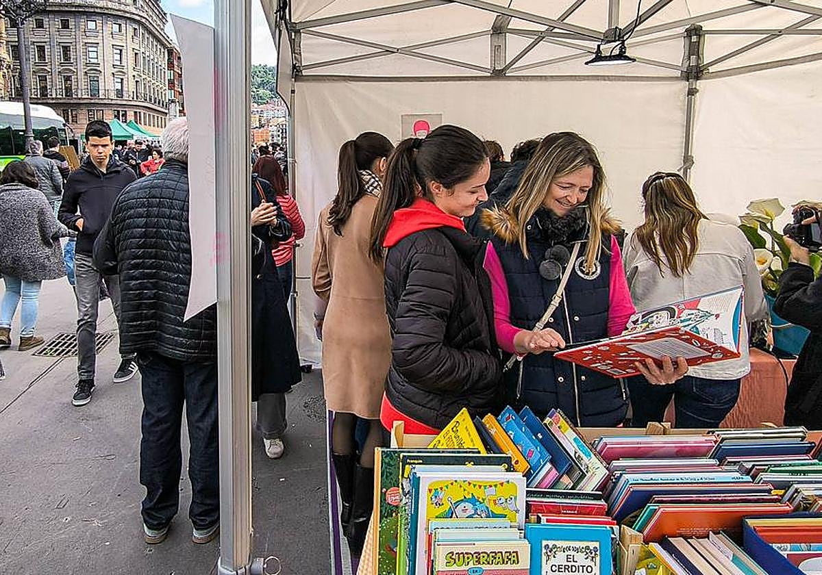 Imagen de la feria durante esta mañana.
