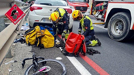 Cientos de allegados arropan a la familia Etxezarreta en Alicante