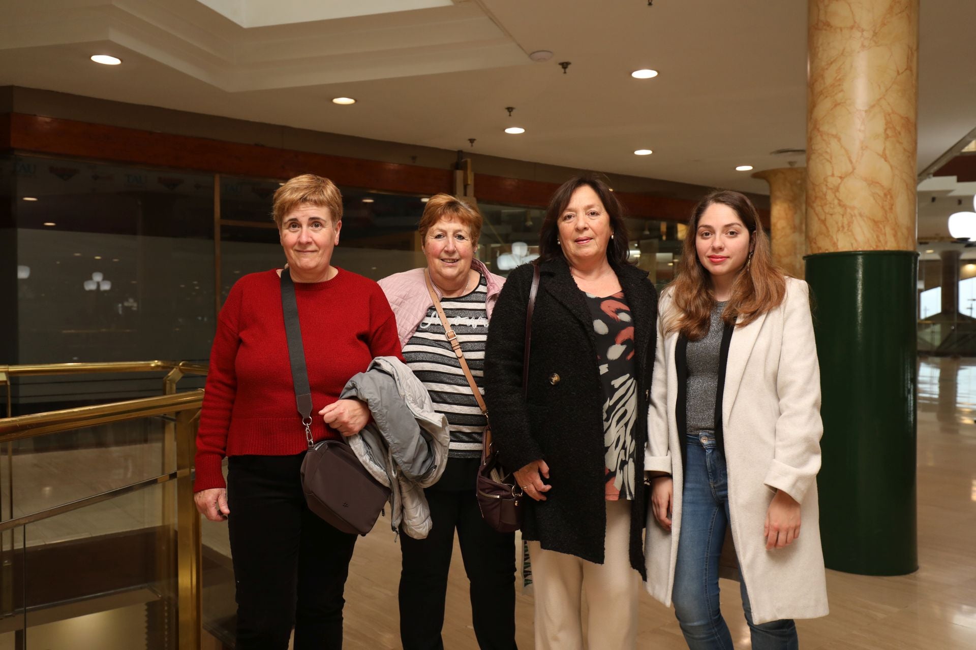 Feli Arroyo, Nieves Arana, Amaia Santa Cruz y Nerea Alegre.